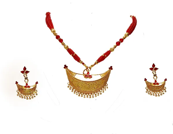 Assamese_Traditional_Gold_Plated_Red_Colour_Joonbiri_Tassel_Jewellery_Set_For_Women